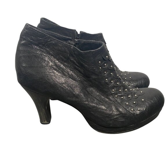 Calleen Cordero Black Leather Studded Heeled Ankle Boots Size 9 whimsigoth - Picture 4 of 11